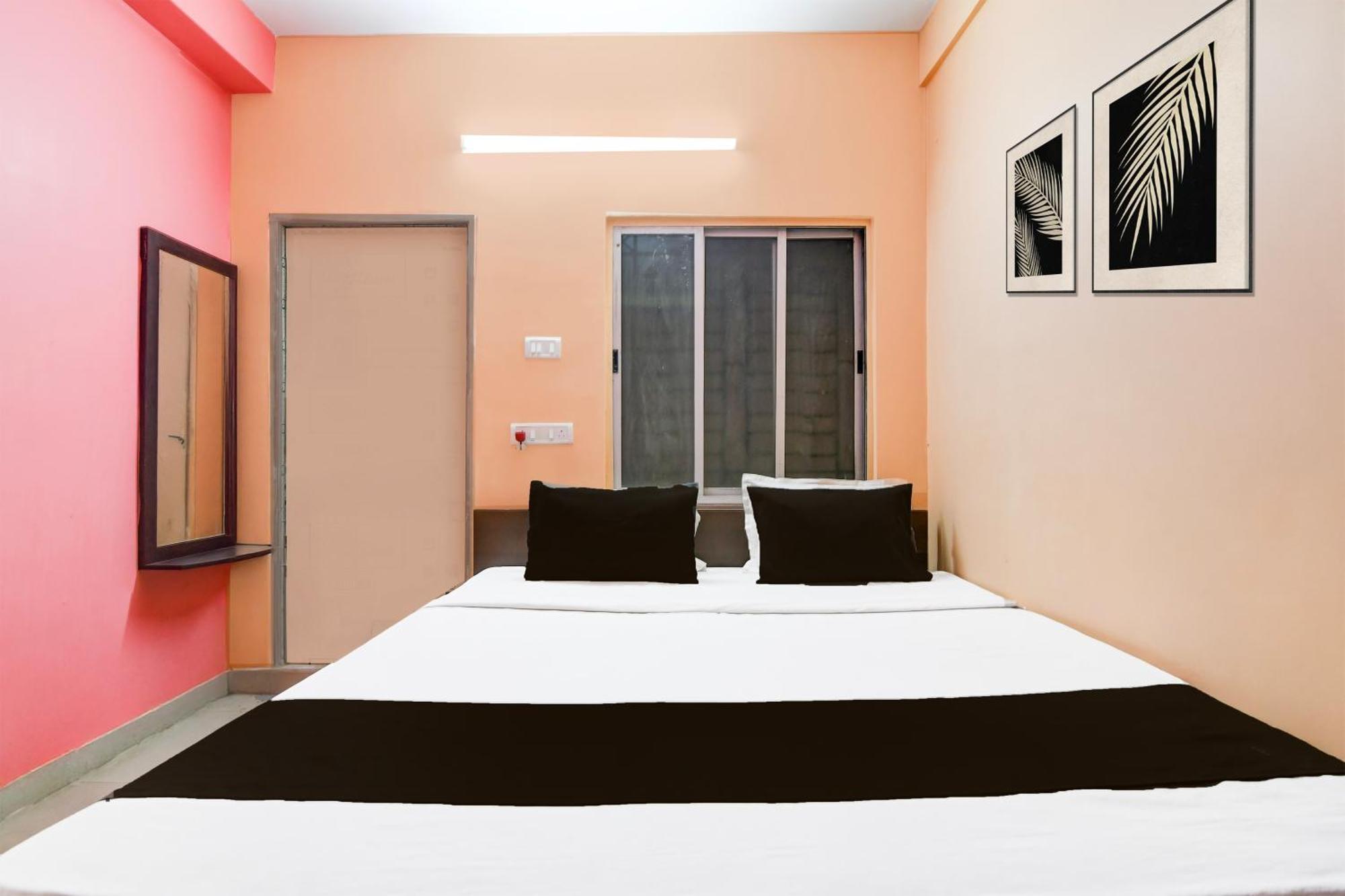 Hotel O Survey Park Jādabpur Kültér fotó